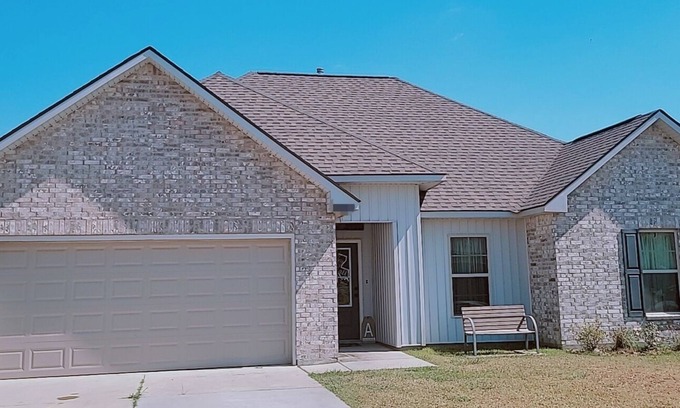 Tangipahoa Parish Casa | House of Aries- Your home-away-from-home.