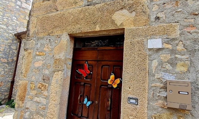 Manciano Casa | House of Butterflies, a delightful home in the ancient village of Poggio Capanne