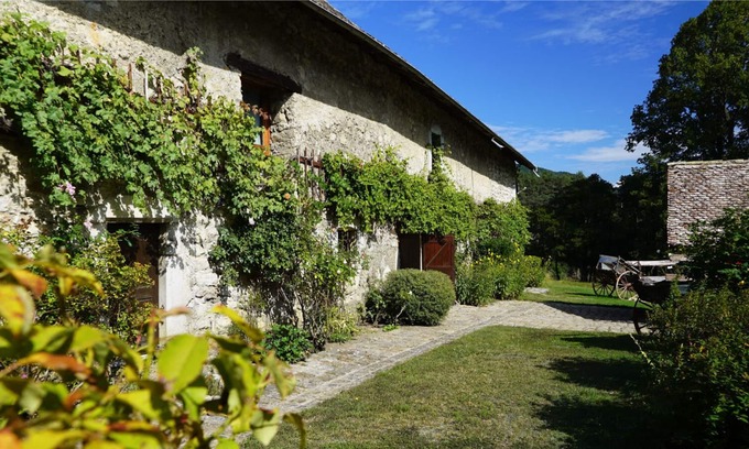 Roissard Casa | House of character in Trièves. 350m2 on 5000 m2 of wooded park