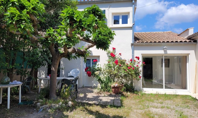 Lezignan-la-Cebe Casa | Casa de encanto prox pezenas, mar y lago