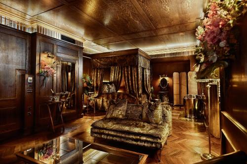 City Centre Glasgow Hotel | House of Gods Glasgow