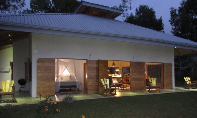 Baru Casa | Casa de orquídeas, ubicación única.