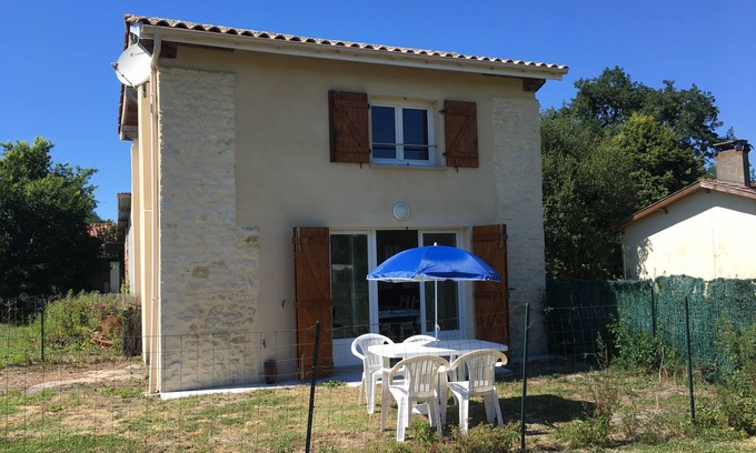 Naujac-Sur-Mer Casa | House on a Farm Near the Ocean