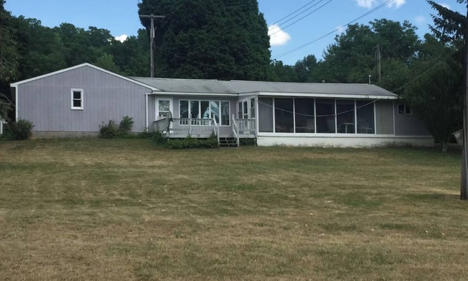Union Springs Casa | House on Cayuga Lake with lakefront & great view. NEW OWNERSHIP with RENOVATIONS