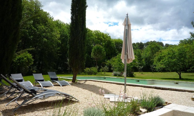 Aix-en-Provence Casa | Casa en gran propiedad con piscina