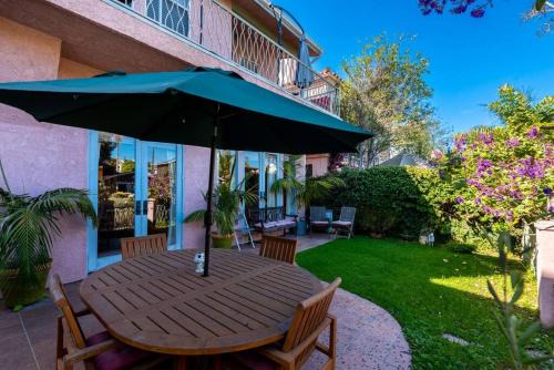 Venice Canals Villa | House on the canal in Venice