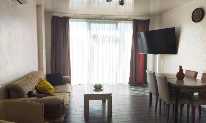 Khelvachauri Villa | House on the mountain with a view of Batumi