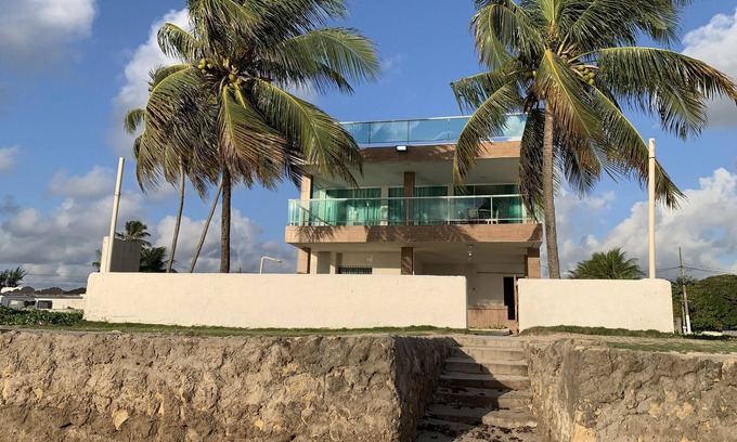 Pitimbu Casa | House on the Seafront of Pitimbu