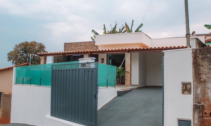 Guape Casa | House overlooking the sea of minas