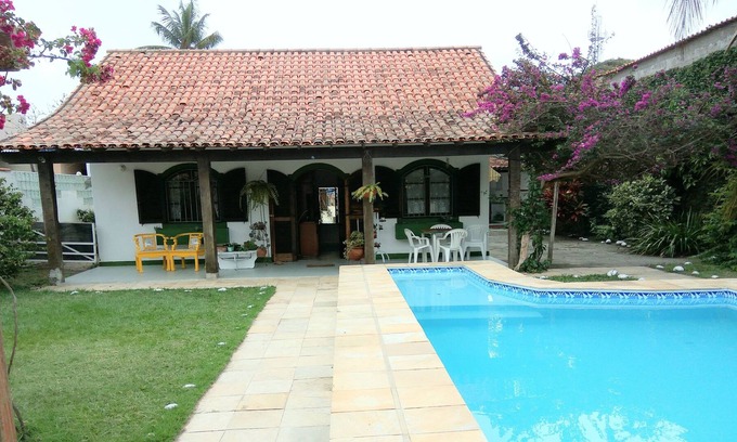Palmeiras Casa | Casa / Piscina 2 Q +1 SUITE 600m² CENTRO MUY VERDE Y TRANQUILO