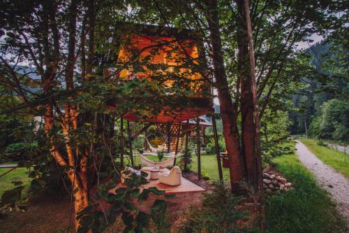 Luce Casa | House Raduha