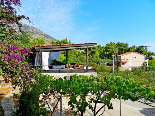Ivan Dolac Casa | House Renato