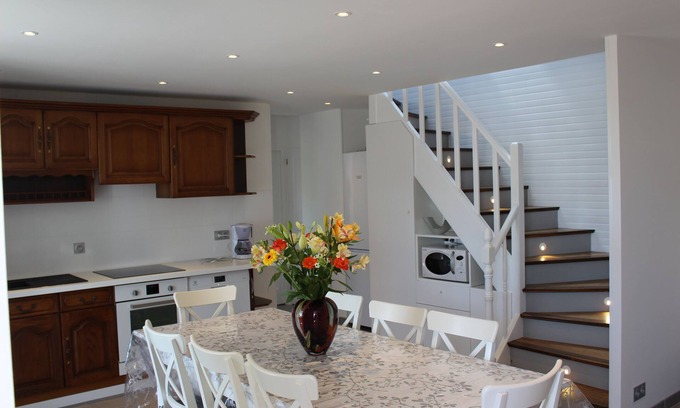 Poulgoazec Casa | Vrbo Property