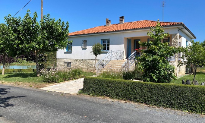 Capdrot Casa | House set in the Peaceful Countryside
