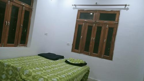 Jhusi Casa | House Stay