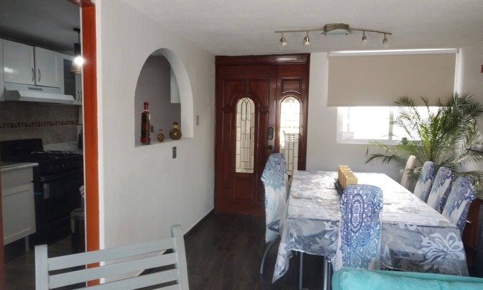 Naucalpan Casa | House to rest, work, all amenities.