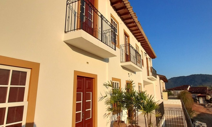Cabore Casa | House Tulipa Paraty 4 suites - Close to the center