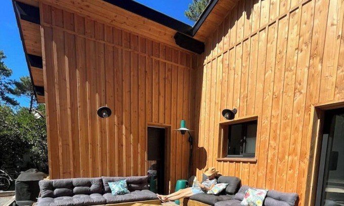 Piraillan Villa | Casa "MICLO"