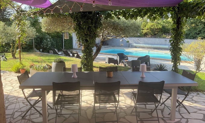 Les 3 Ponts Villa | Casa / villa / chalet - Nîmes