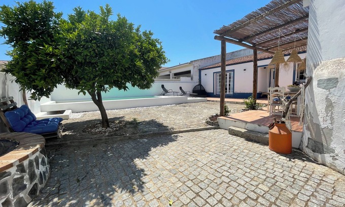 Reguengos de Monsaraz Casa | House with swimming pool near Monsaraz