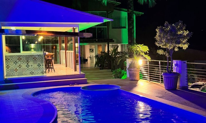 Jardim Boa Vista Casa | House with 4 suites and swimming pool Praia do Morro.