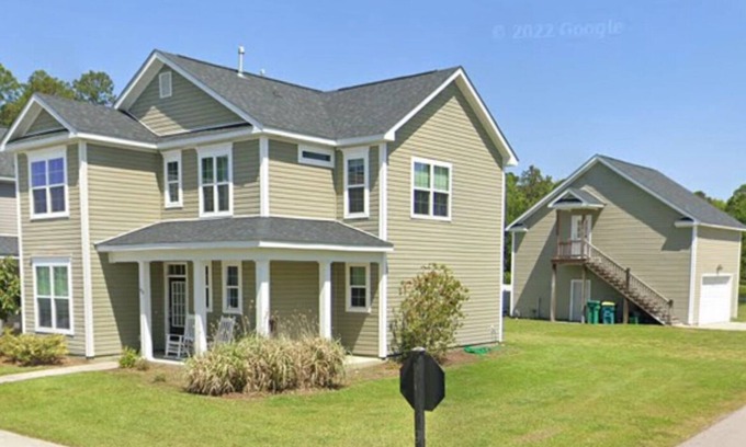 Bluffton Casa | House with a view/sleep upto 6 Guest, pets welcome