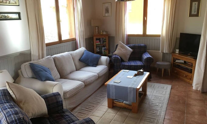 Lachapelle-Auzac Casa | Casa con aire acondicionado en un campo de golf de 18 hoyos