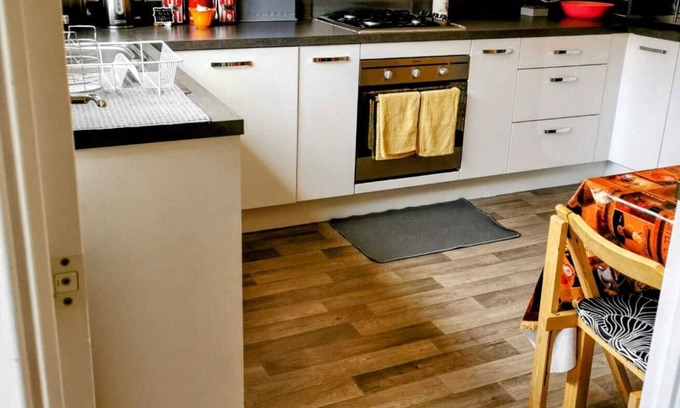 Walsall Casa | House With Breath of Fresh Air