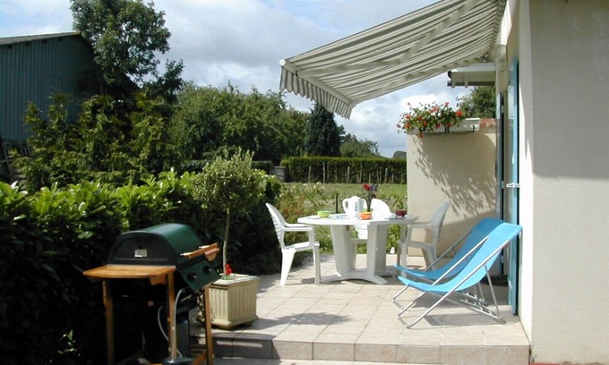 Auppegard Casa | Casa con jardín cerrado en pueblo cerca de dieppe