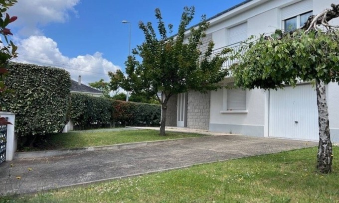 Monplaisir Casa | Casa con jardín cerca del centro de Angers