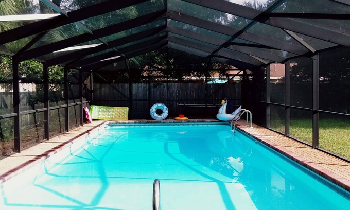 Cinco Bayou Casa | Un toque de Madagascar en Fort Walton Beach