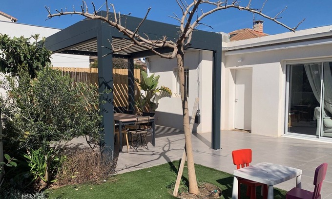 Vielle-Chapelle Casa | House with garden very close to the beaches.