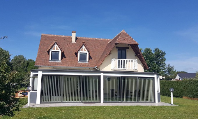 Martin-Eglise Casa | Casa con piscina cubierta en Dieppe