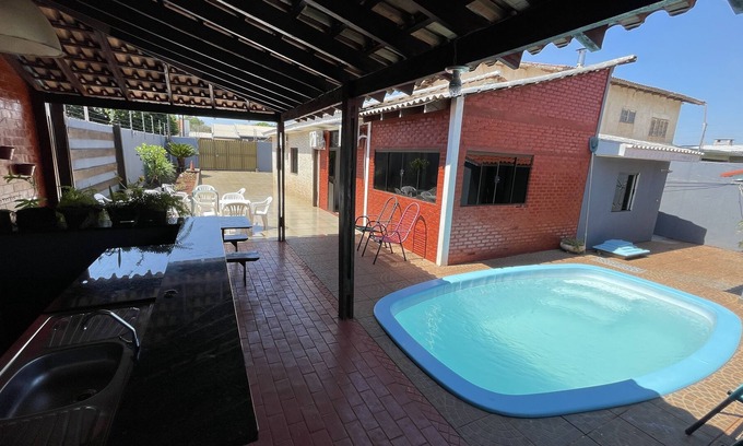 Foz do Iguacu Casa | House with Pool and Gourmet Areas with Barbecue in Foz do Iguaçu