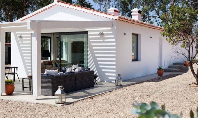 Monte Ruivo Casa | Casa con piscina en la gran propiedad (32500m2), cerca del mar