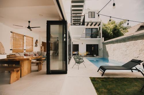 Bacocho Casa | House with private pool, walking distance to beaches & restaurants