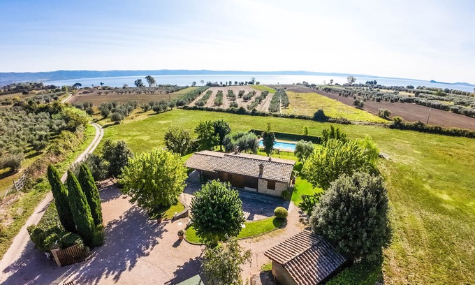 Gradoli Casa | House with private pool and air conditioning