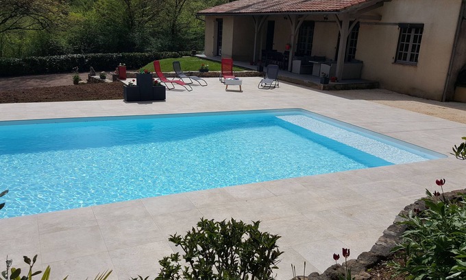 Fumel Casa | casa con piscina simpat en alquiler