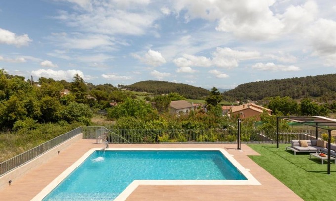 Mediona Apartamento | Casa con piscina en la zona del Penedés