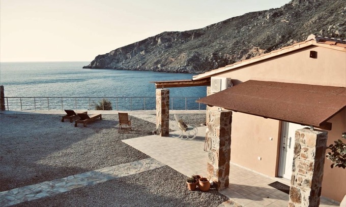 Livadia Casa | House with wonderful sea and mountain view