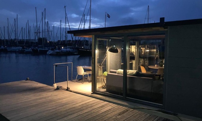 Monnickendam Alquiler De Eote | Houseboat De Amstel