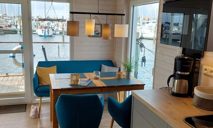 Rendbjerg Alquiler De Eote | Houseboat Hecht in Egernsund at the Marina Minde