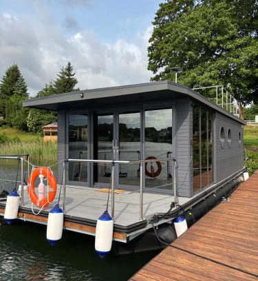Czaplinek Alquiler De Eote | Houseboat -La Calma- Czaplinek