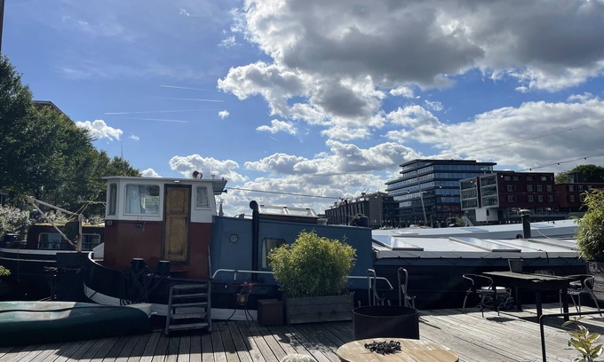 Haarlemmerbuurt Alquiler De Eote | Casa flotante la Sra. Luctor