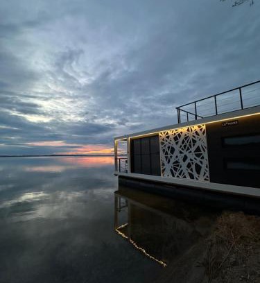 Nowe Guty Alquiler De Eote | Houseboat Nowe Guty