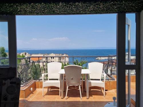Chernomorets Casa | HOUSEDENz
