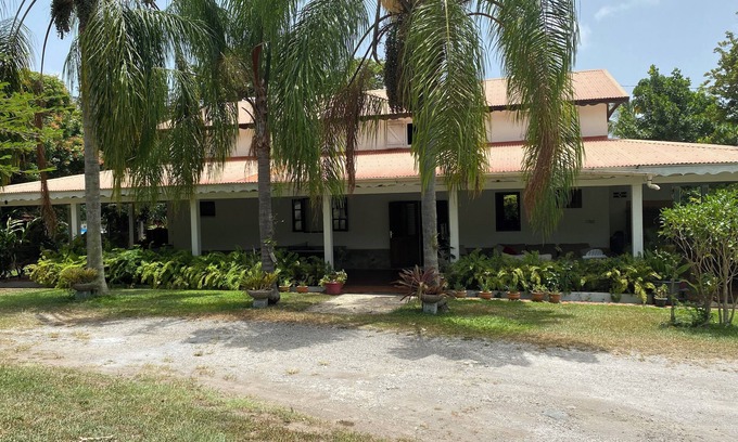Case-Pilote Casa | Housing " Seaside " Villa 3 bedrooms 2 bathrooms swimming pool Seaside