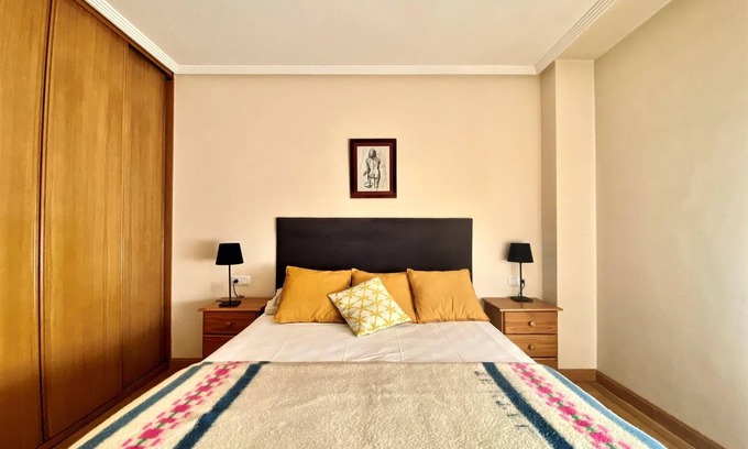 León Apartamento | Housingleon San Marcos con garaje