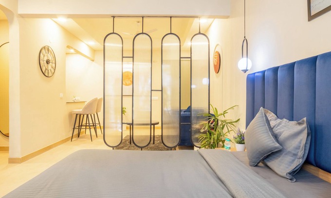 Gurugram Hotel | Housr 1 BHK Apartment Sector 42 Gurgaon