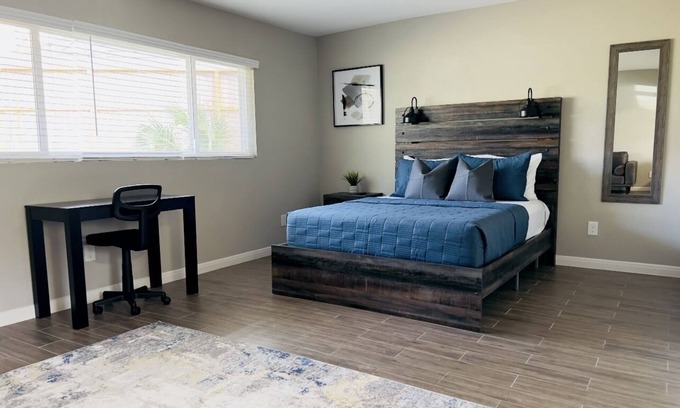 Montrose Apartamento | Houston’s prime location!! Newly renovated studio apartment. Downtown/Medical/UH